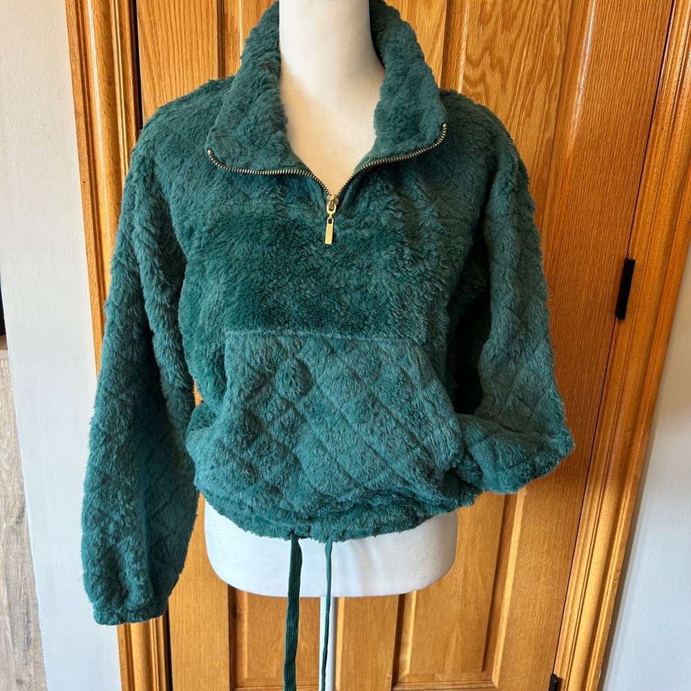 Almost Famous Fuzzy Sherpa Pullover Sweatshirt Quarter Zip - Small